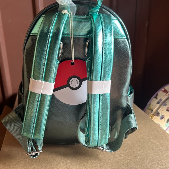 Loungefly Pokemon Bulbasaur Metallic Mini Backpack main image 4